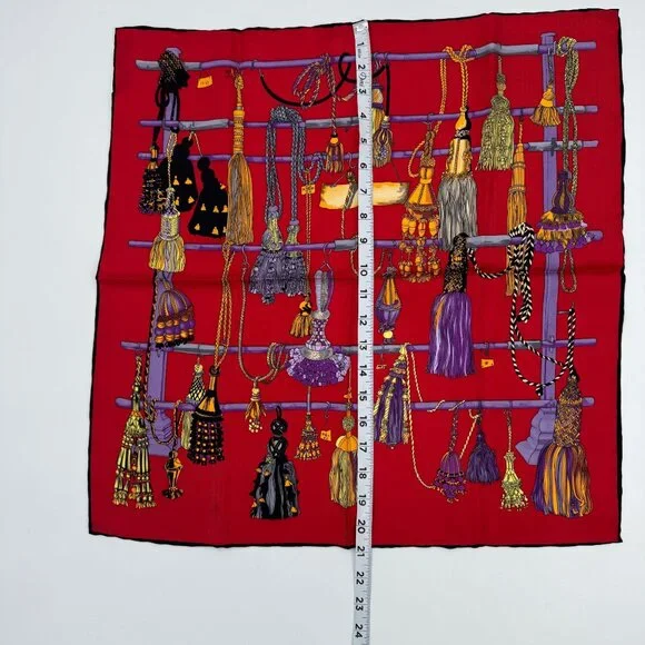 Trevisan S.R.L. Venezia Vintage Silk Scarf With Tassel Design In Red Purple & Go - Picture 4 of 7